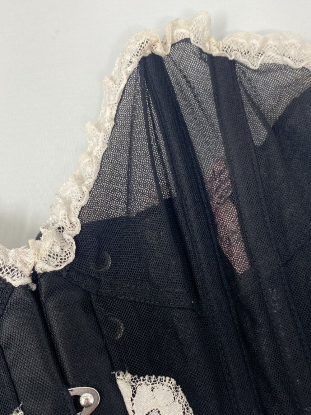 Agent Provocateur Kate Black White Corset Medium CD - Picture 8 of 14